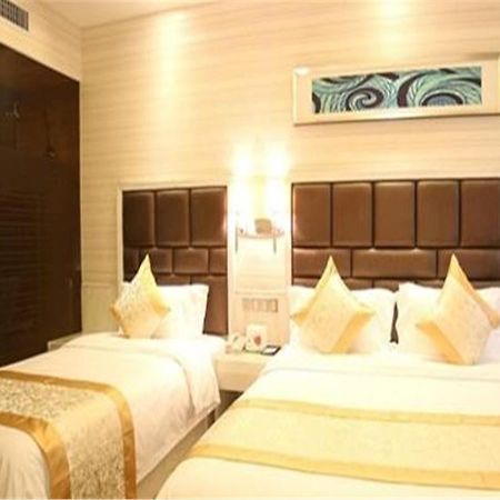 Days Inn Hotspring Xiamen Exterior photo