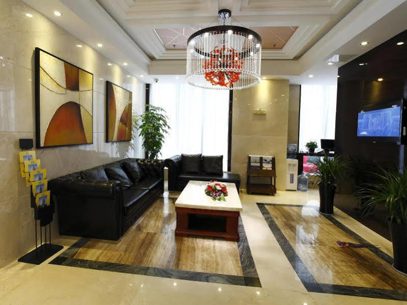 Days Inn Hotspring Xiamen Exterior photo